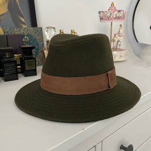 Rathowen Hat  - dark green by Dubarry